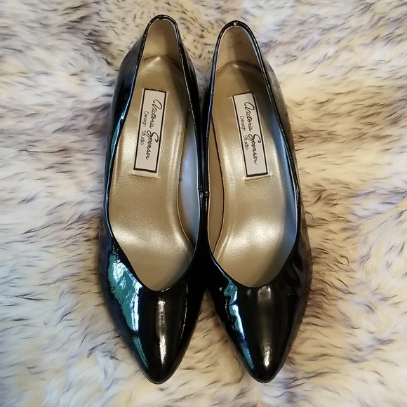 Patent leather heels - Picture 2 of 6